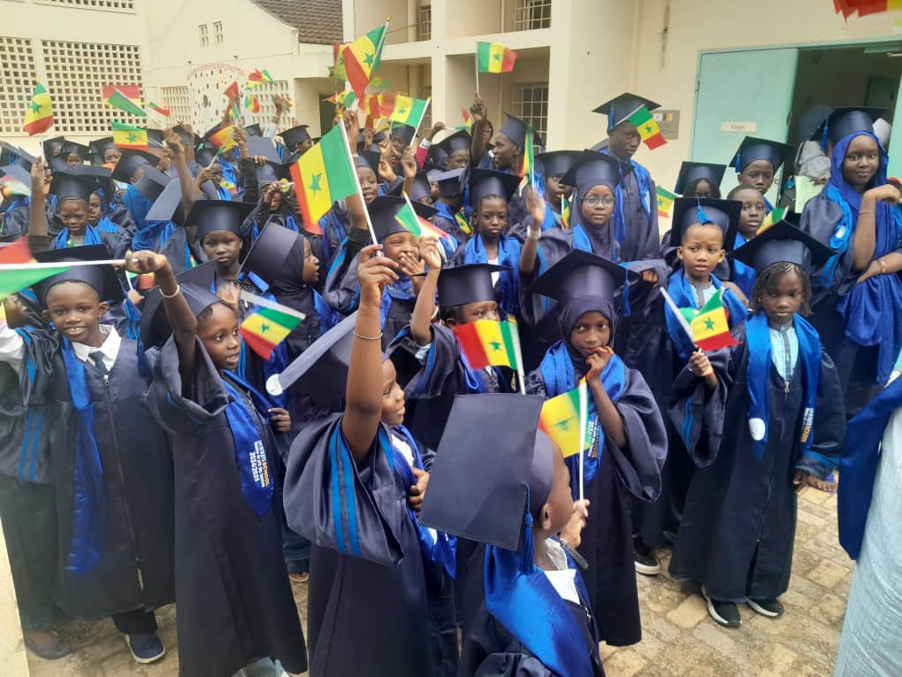 Rufisque : GUËSTU SCHOOL prime 162 lauréats et affiche l’excellence en 2025