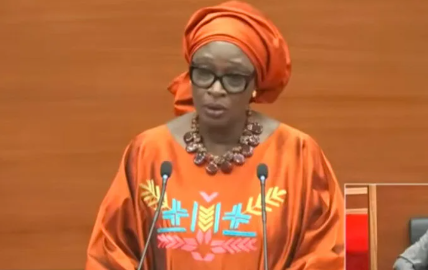 Extraditions : Dakar gèle son accord avec Paris au nom de la réciprocité