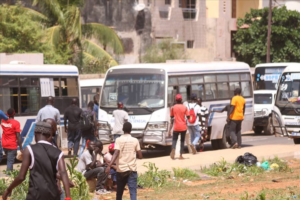 Grève des transporteurs : les syndicats lèvent le mot d’ordre et actent la reprise