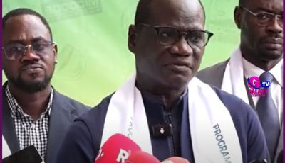 Dr Abdourahmane Diouf salue le partenariat stratégique entre le MESRI et SOCOCIM