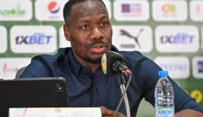 CAN 2025 : Pape Thiaw mène les Lions en demi-finale et rend hommage à sa mère