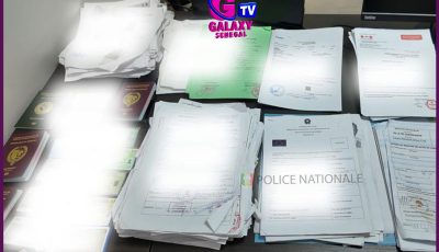 Dakar : deux présumés faussaires arrêtés pour escroquerie au visa et faux documents